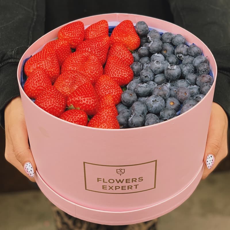 Коробочка с ягодами "BERRY LOVE"