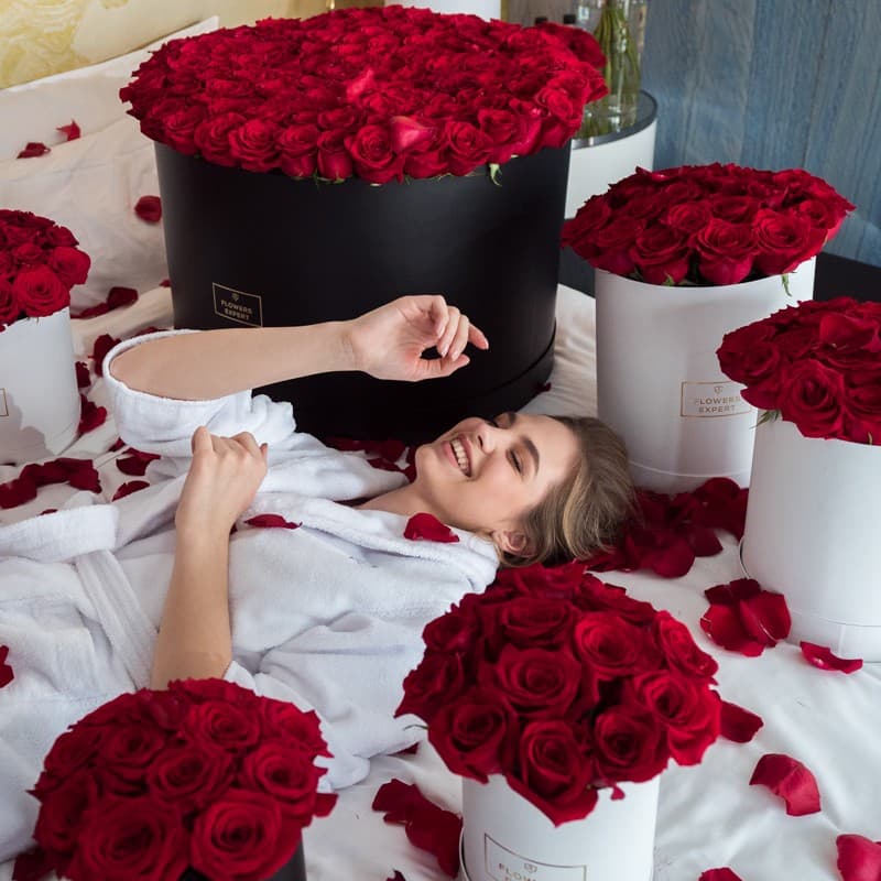 Оформление 1001 красной розой "1001 ROSES" — Фото 6