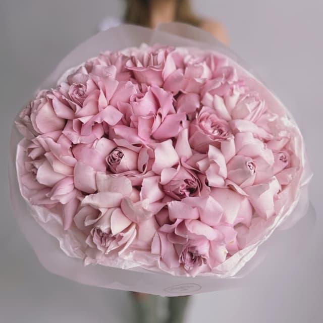 Букет из 15 французских роз "SWEET LOVE"