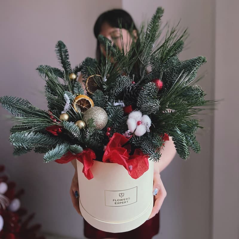 Новогодняя композиция в коробке "ELF MADE" — Фото 4