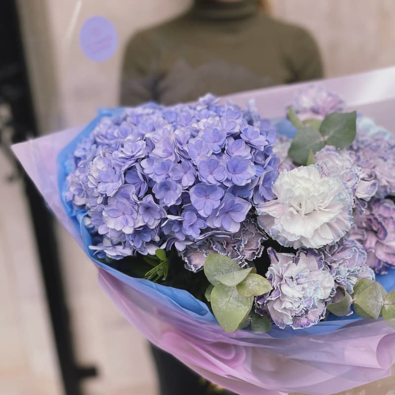 Дуобукет из гортензии и гвоздик "ROYAL BLUE" — Фото 5