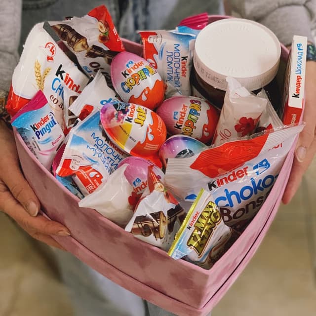 Коробочка с киндерами "SWEET KINDER"