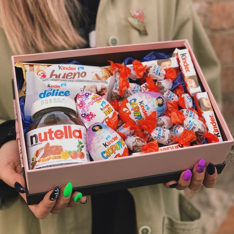 Открыть фото крупно Коробочка со сладостями "NUTELLA LOVE" — Фото 3