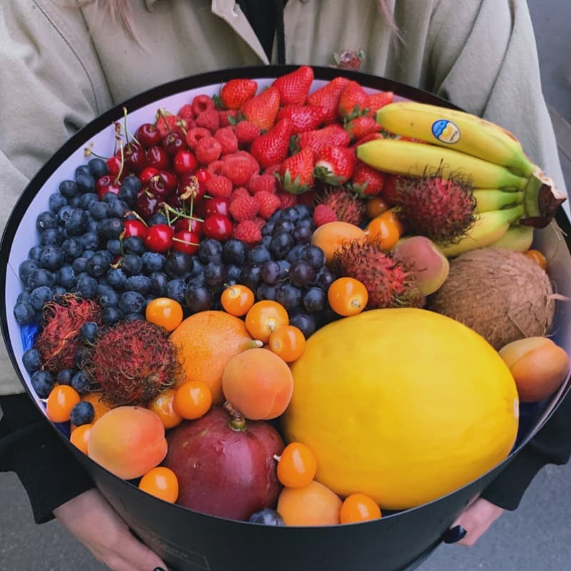 Открыть фото крупно Большая коробка с фруктами и ягодами "BIG FRUITS!" — Фото 4