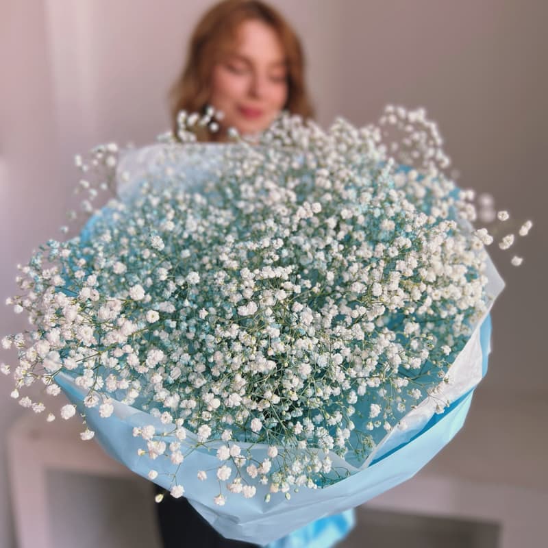 Открыть фото крупно Букет из 15 веток гипсофилы "BLUE PASTEL"